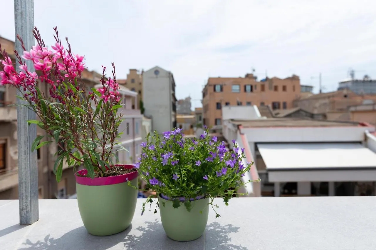 Apartment Domo Suite - Cagliari Centro Storico Iun Q4072